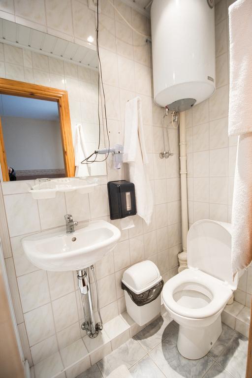 Sveciu Namai Linges Hotel Nemezis ภายนอก รูปภาพ