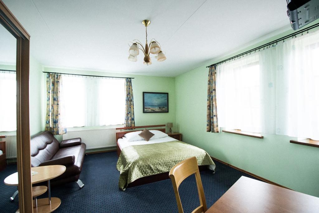 Sveciu Namai Linges Hotel Nemezis ภายนอก รูปภาพ