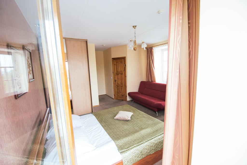 Sveciu Namai Linges Hotel Nemezis ภายนอก รูปภาพ