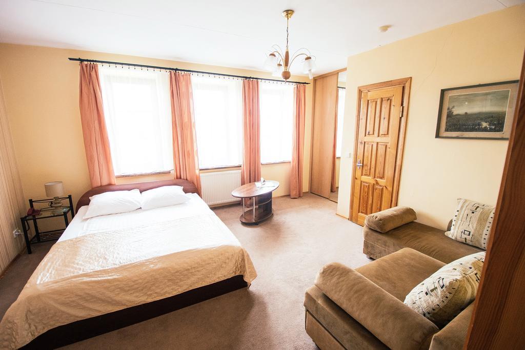 Sveciu Namai Linges Hotel Nemezis ภายนอก รูปภาพ